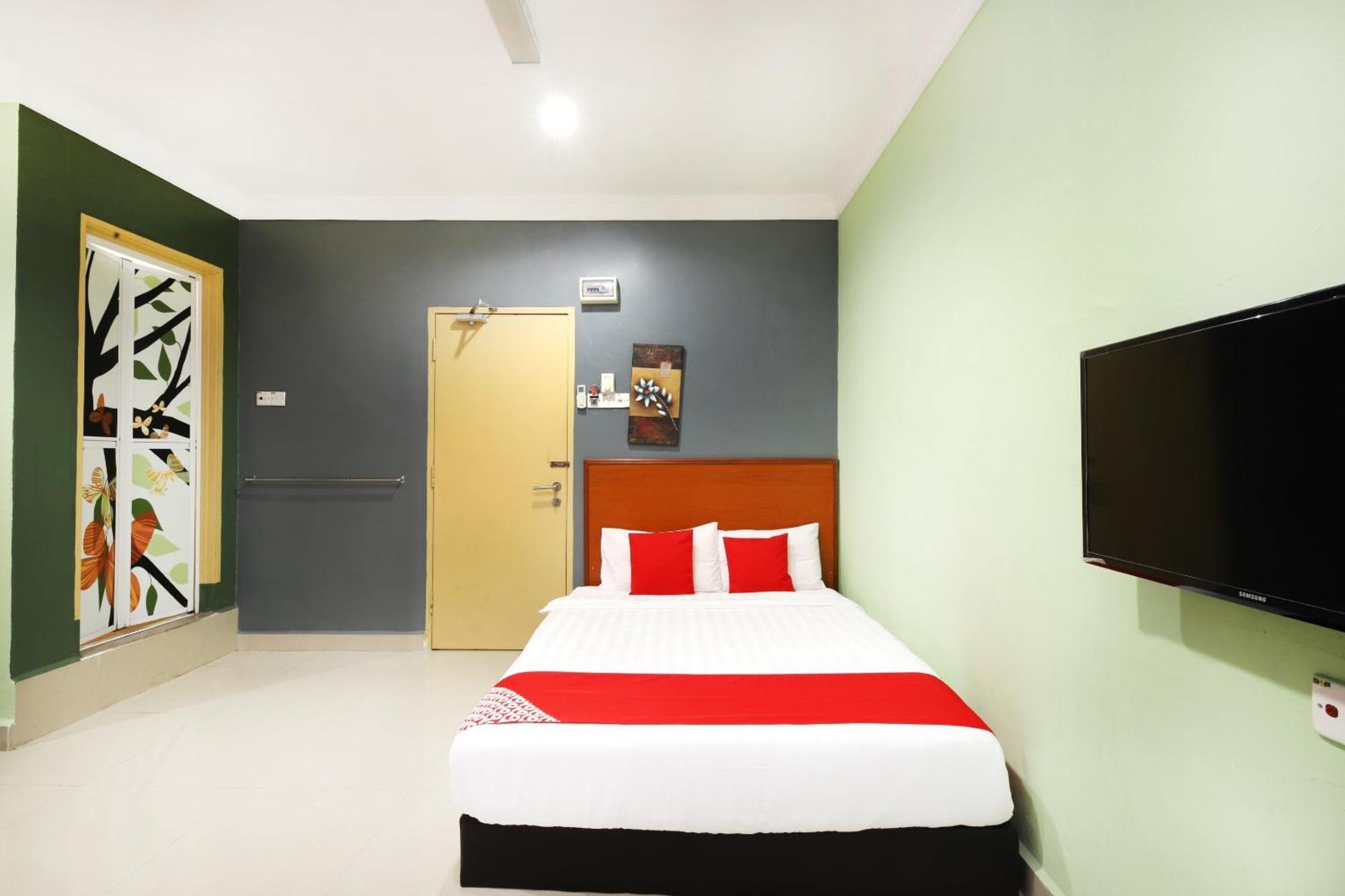 Super Oyo 720 Corridor Hotel 2 Pekan Exterior foto